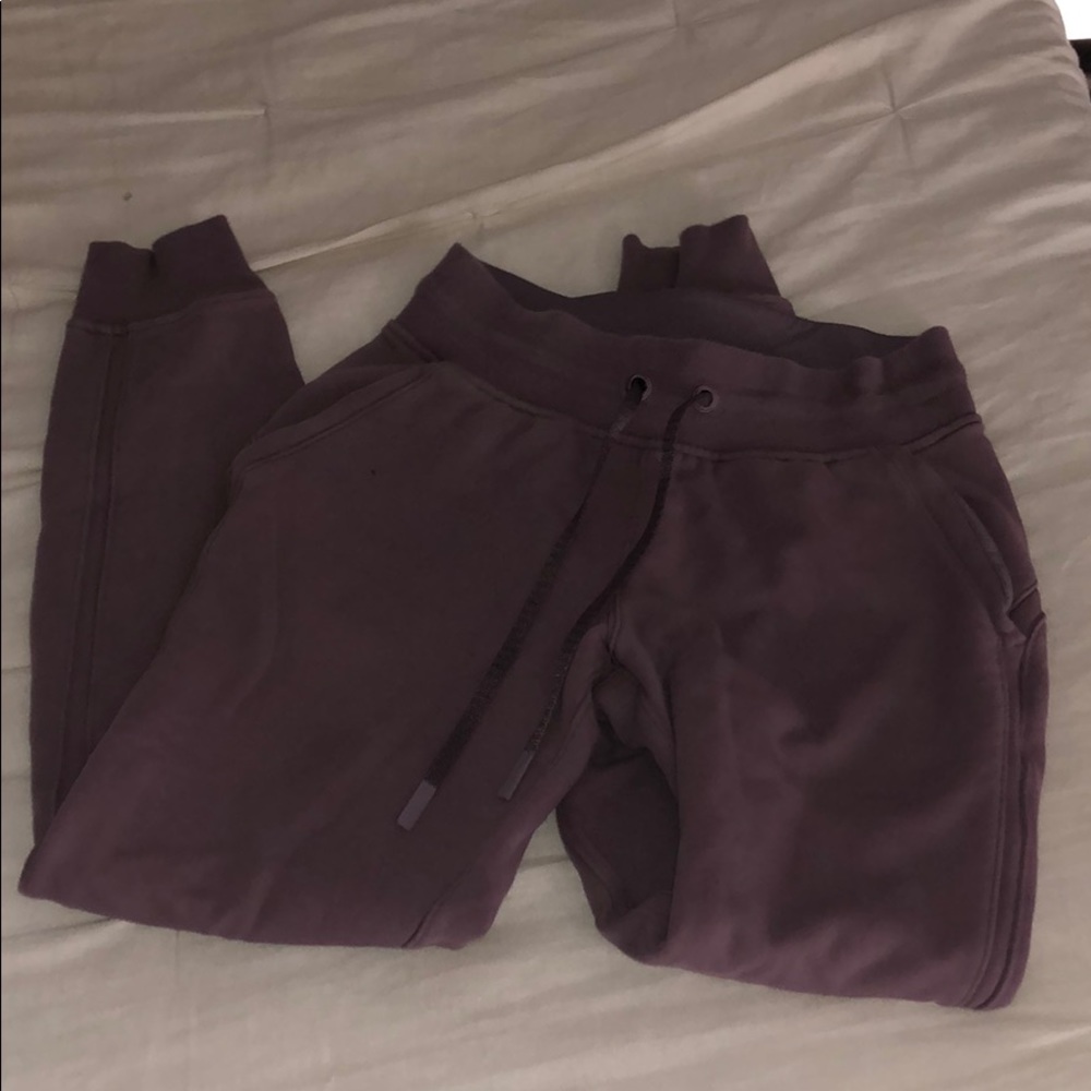 lululemon joggers